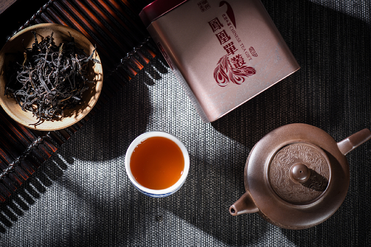 茶叶产品拍摄全攻略 从自然光影到电商爆款，让茶香在镜头下流淌